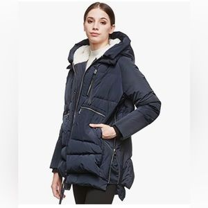 Orolay Women’s Thickened Down Jacket in Navy